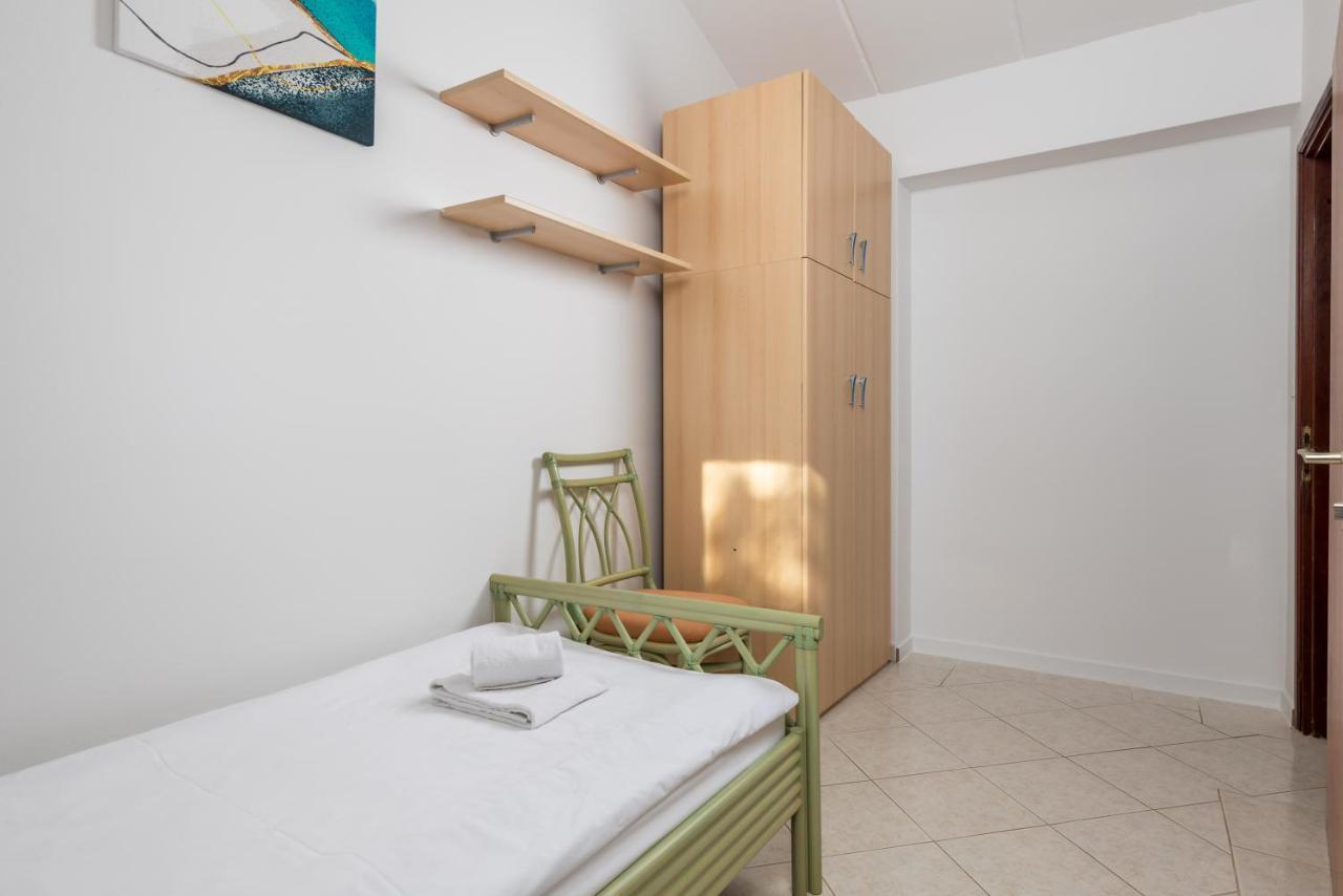 Rona Janja Apartment *